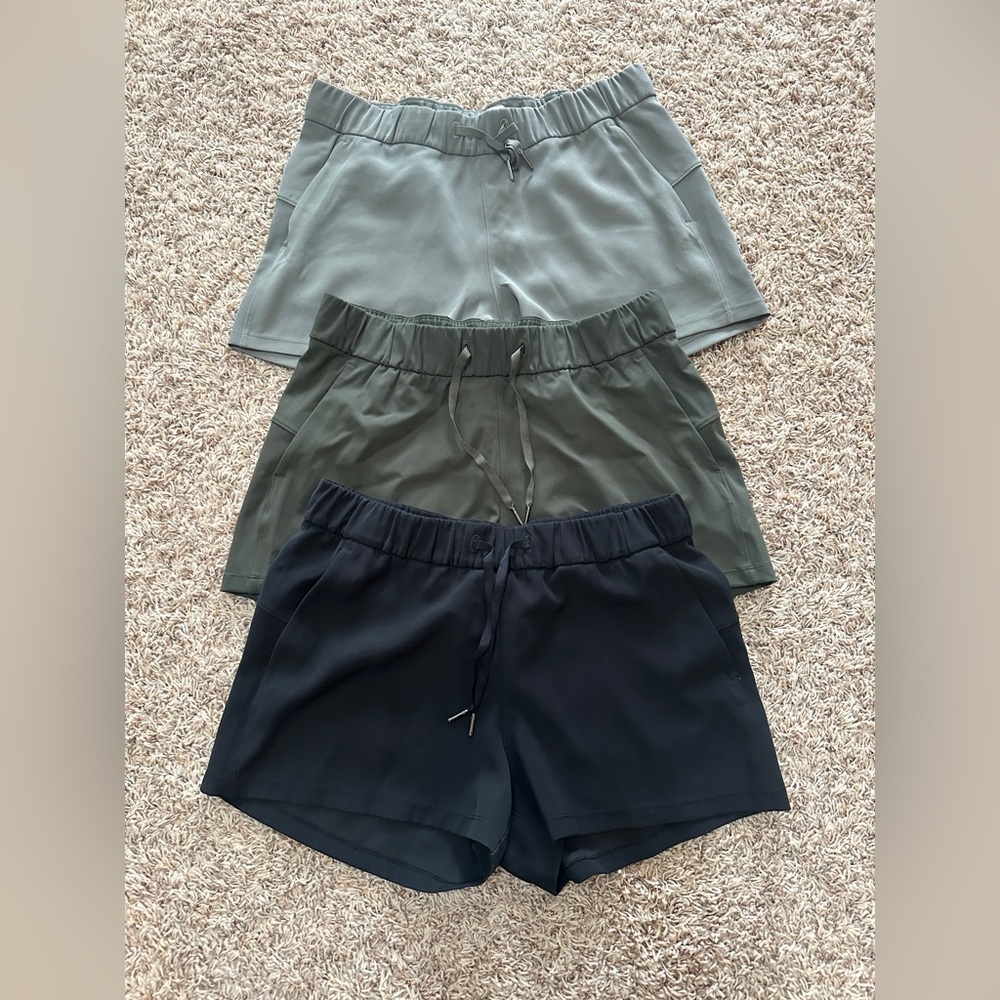 lululemon athletica Women's Athletic Shorts lot - Size 10